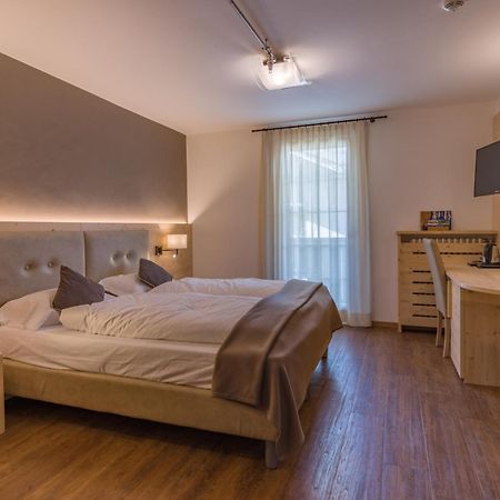 Hotel Villa Argentina Cortina dʼAmpezzo Værelse billede