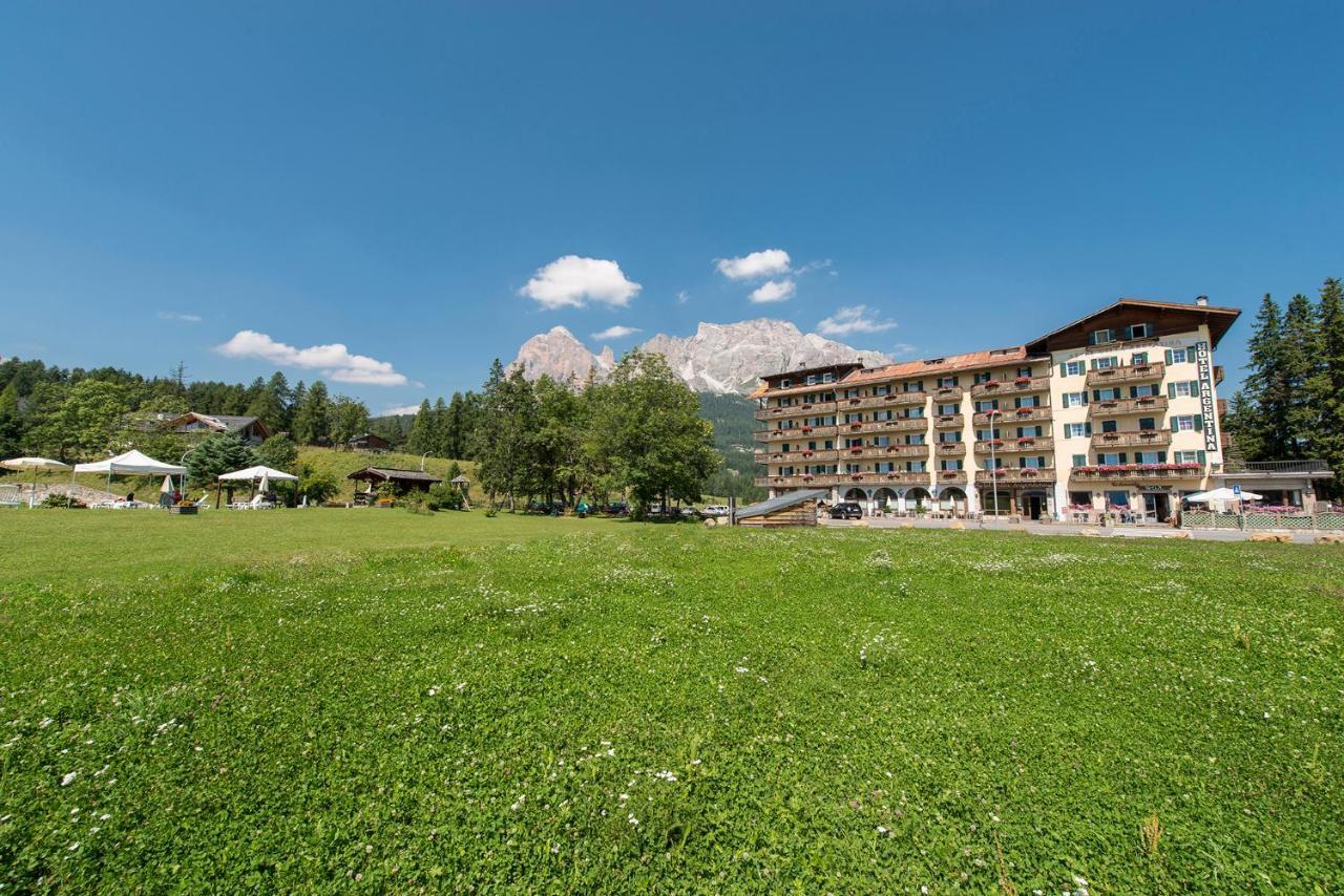 Hotel Villa Argentina Cortina dʼAmpezzo Eksteriør billede