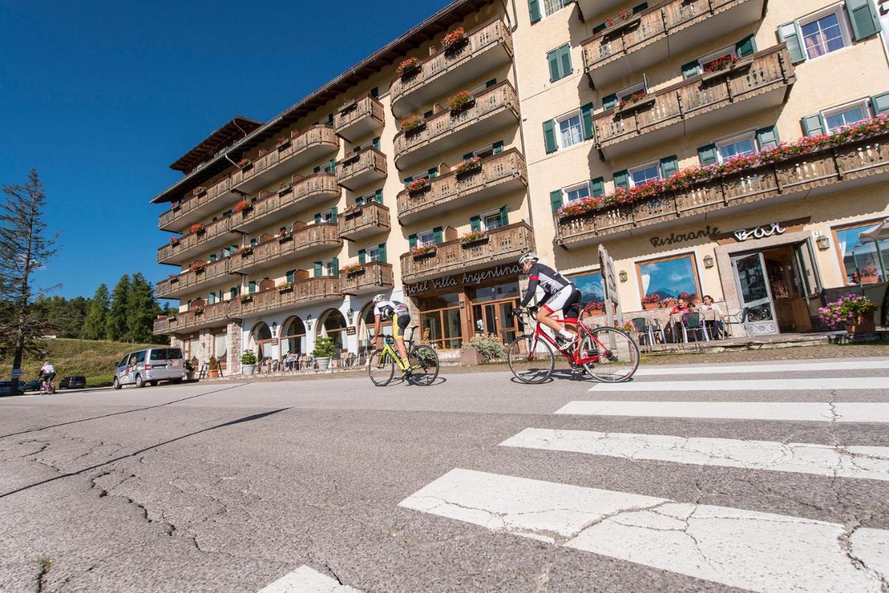 Hotel Villa Argentina Cortina dʼAmpezzo Eksteriør billede