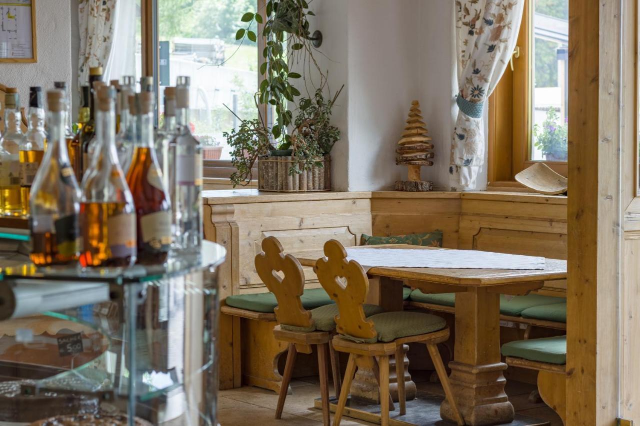 Hotel Villa Argentina Cortina dʼAmpezzo Eksteriør billede