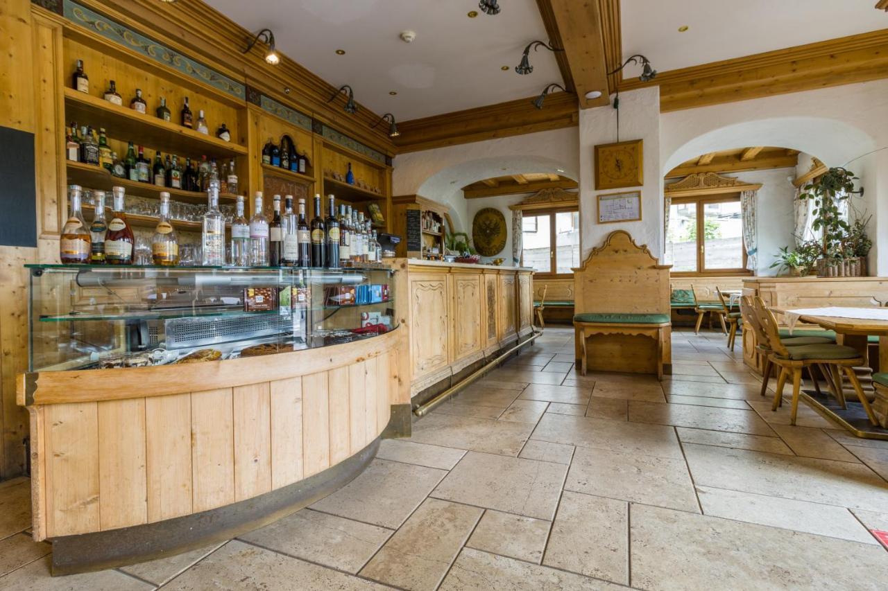 Hotel Villa Argentina Cortina dʼAmpezzo Eksteriør billede