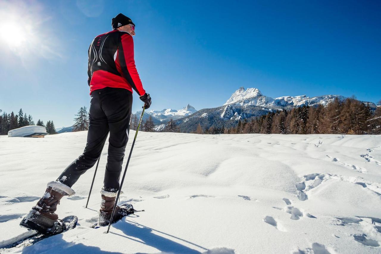 Hotel Villa Argentina Cortina dʼAmpezzo Eksteriør billede